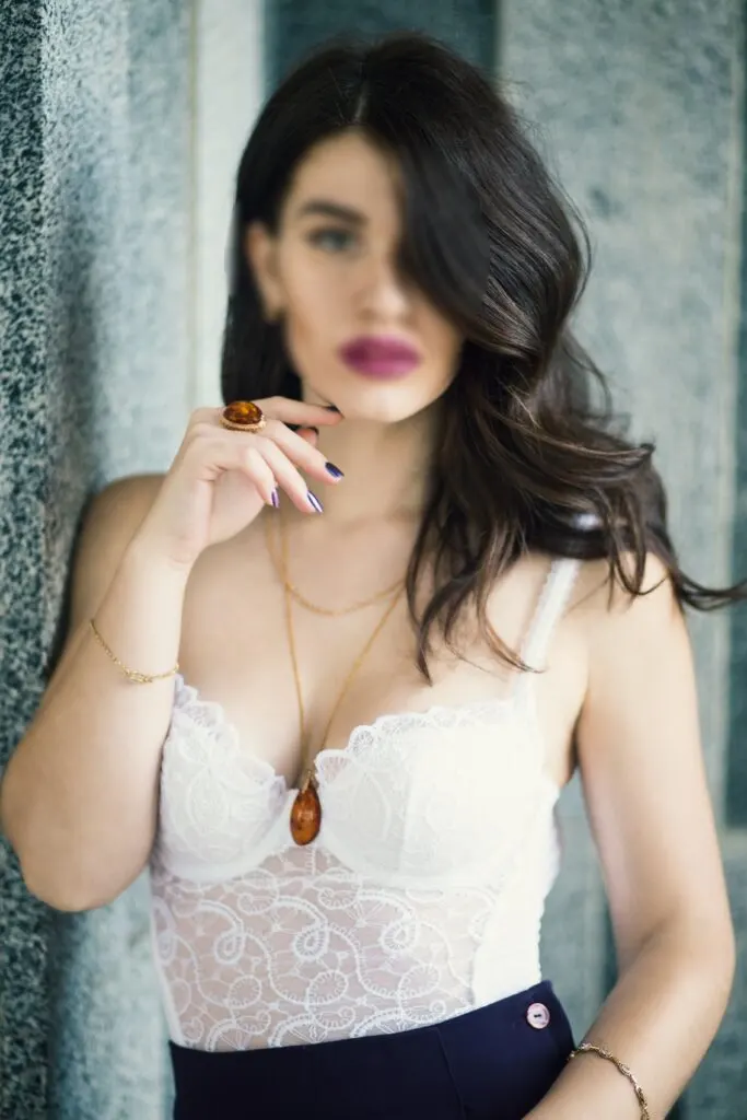 Model escorts gurugram